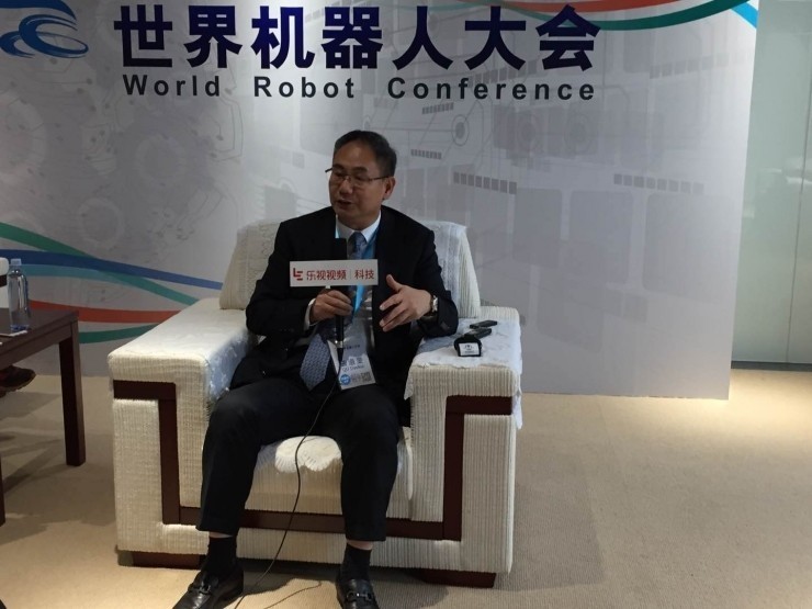 正确打开WRC 2016:机器人海底打捞古董、搞笑颜艺、瞬间让你力大无穷 | 新智造周刊