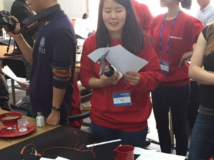 IROS 2016 | 看过这场机械手比赛,你会发现自己的手值好几亿
