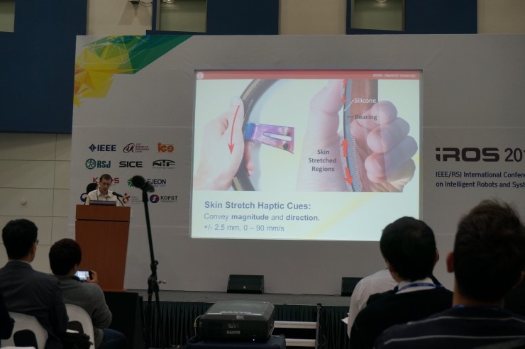 IROS 2016 | 机器人领域的青年学者都在研究什么课题?