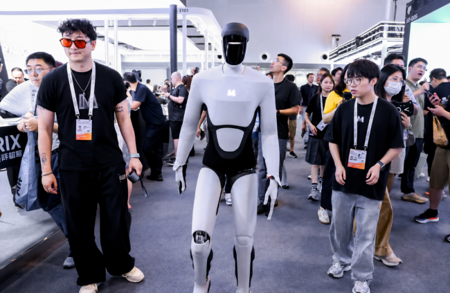 矩阵超智MATRIX-3亮相WAIC2026 WAVE物理世界基座模型升级 全球合作伙伴计划正式启幕